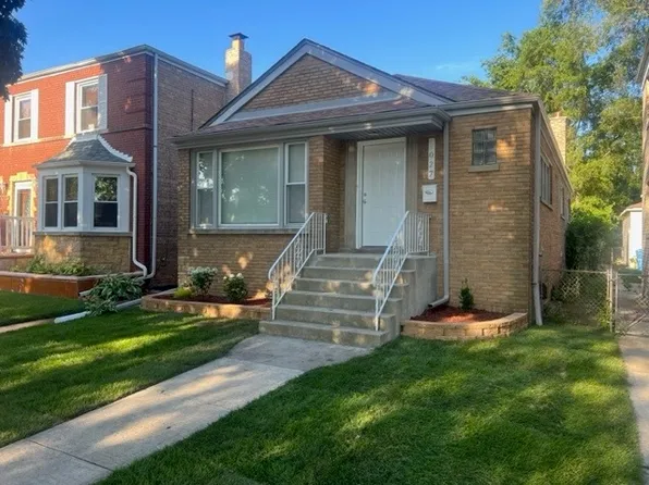 8027 S Maplewood Ave, Chicago, IL 60652