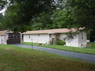 10 Tubbs Hill Rd, Berkshire, NY 13736