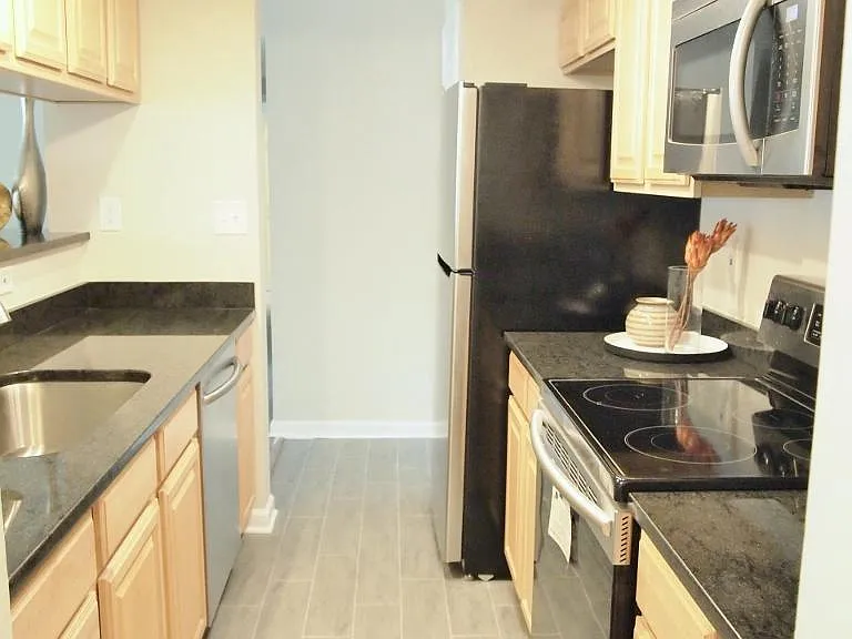 13112 Briarcliff Ter #501 — Photo 5