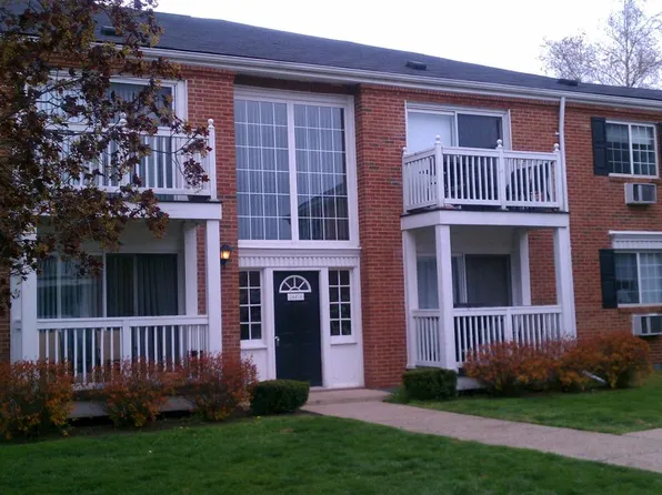 2445 Torquay Ave APT 206-B, Royal Oak, MI 48073