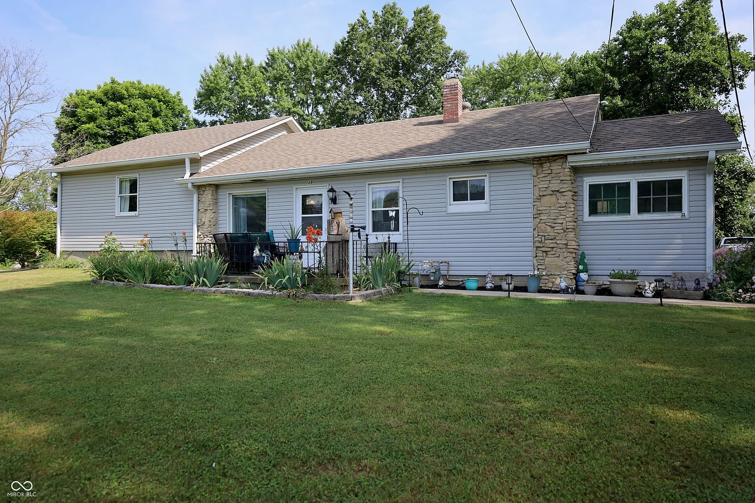 48 W Greencastle Rd photo 1