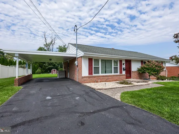 520 Lincoln Ave, Ephrata, PA 17522