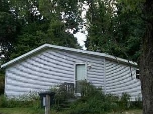 2nd image of 190 Edgewood Drive Ext