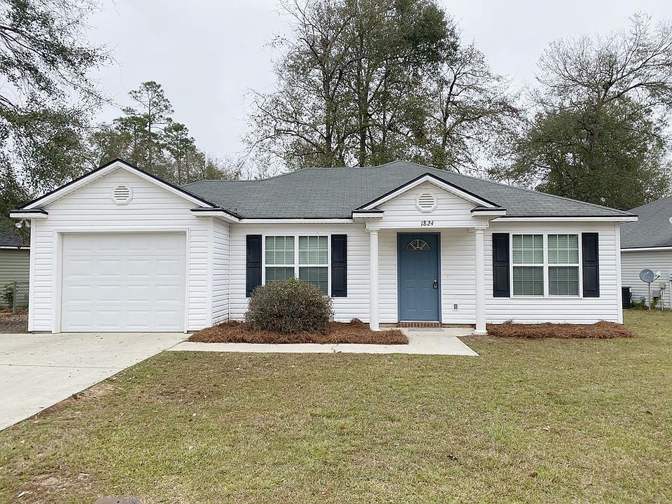 1st image of 1824 Hazel Dr