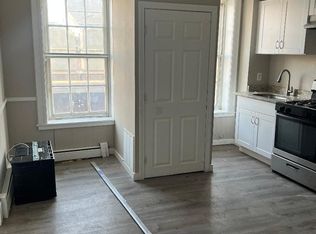 194 Middlesex St UNIT 3, Lowell, MA 01852