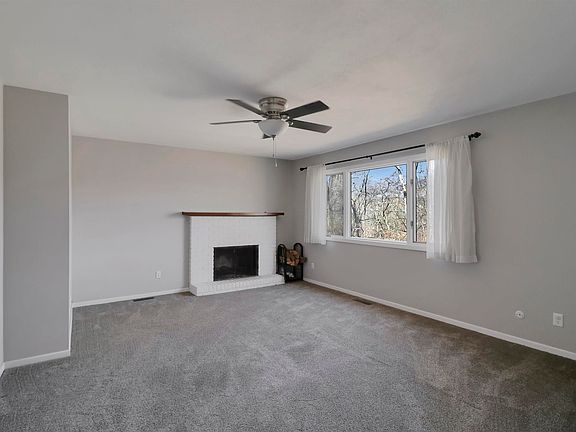 4th image of 6012 N Bent Oak Ln #116