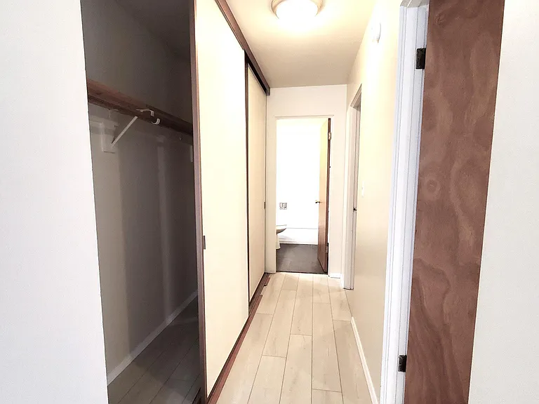 6515 35th Ave NE #101 — Photo 9
