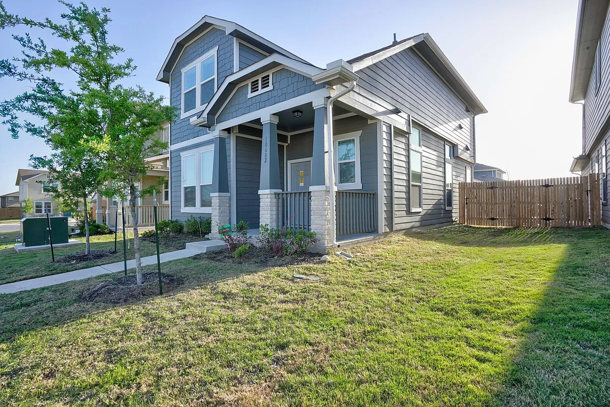 Building Photo - 10602 Tildon Ave