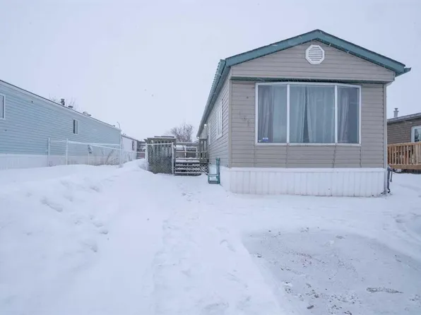 10615 88th St #161, Grande Prairie, AB T8X 1P5