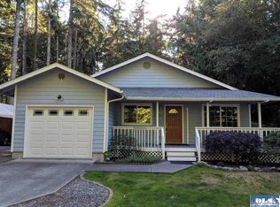 353 Madrona Way, Sequim, WA 98382