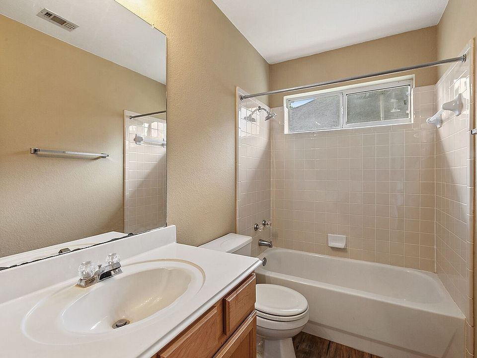 1st image of 17810 Kilkenny Dr