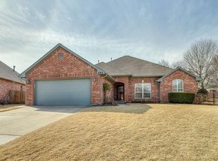 344 Coldbrook Cir, Edmond, OK 73003