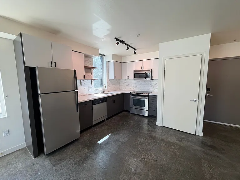 Wally Apartments in Wallingford — Photo 22
