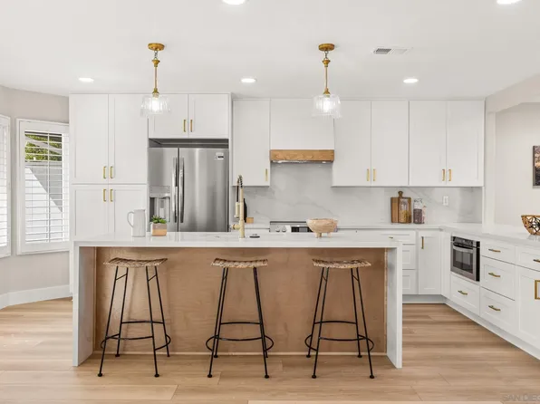 4661 Majorca Way, Oceanside, CA 92056