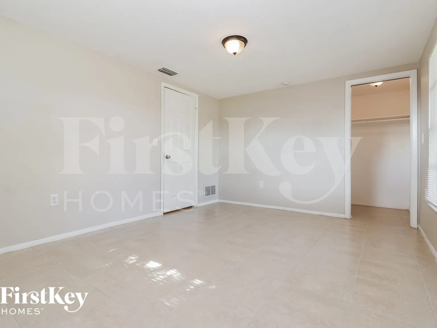 3 bed, 2.0 bath, 1521 sqft, $1,545 — Photo 4