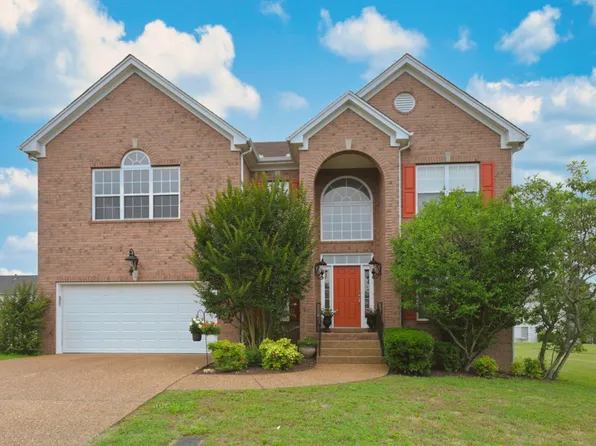 102 Lance Park Cir, Goodlettsville, TN 37072
