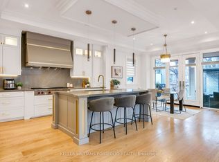 1 Oregon Trl, Toronto, ON M9B 1P4