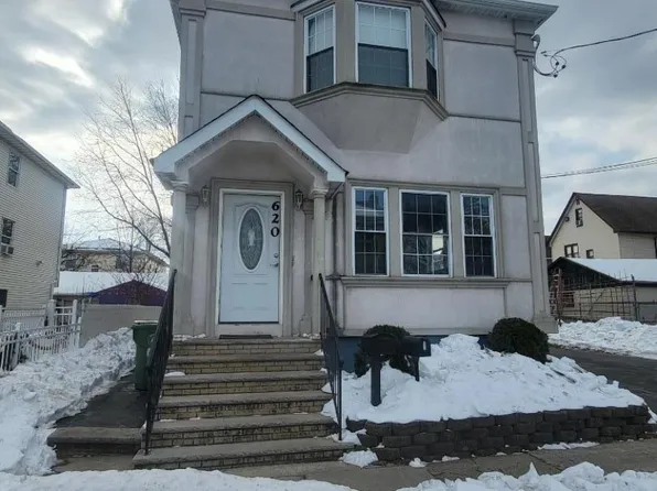620 McGillvray Pl, Linden, NJ 07036