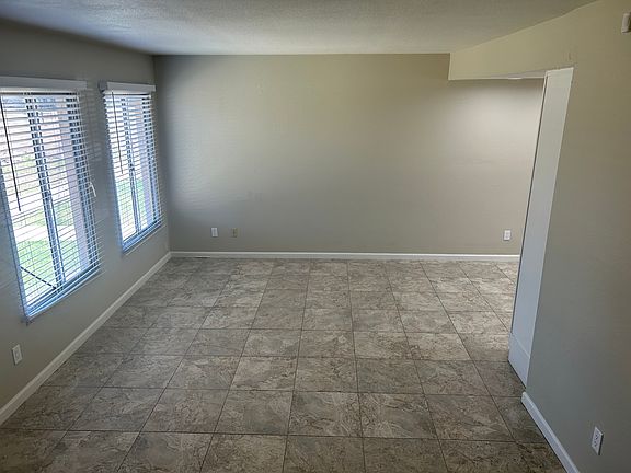 3rd image of 6523 S La Corta Dr