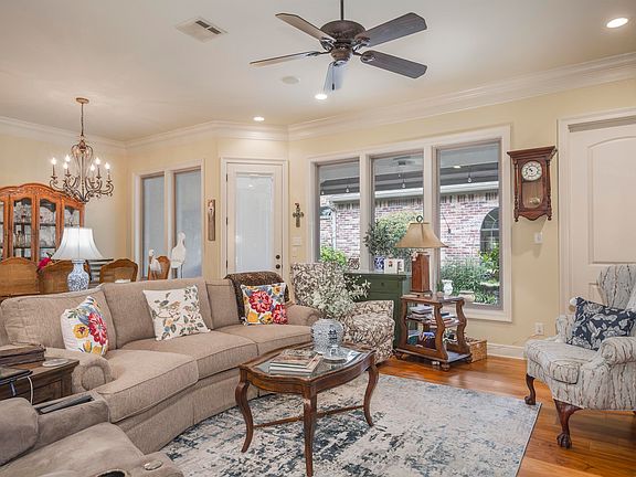 3rd image of 2113 Bienville Dr