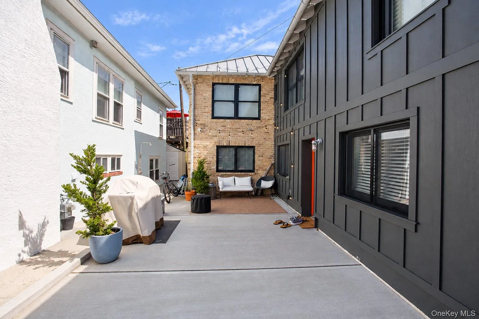 2 bed, 1.0 bath, 1000 sqft, $3,500 — Photo 3
