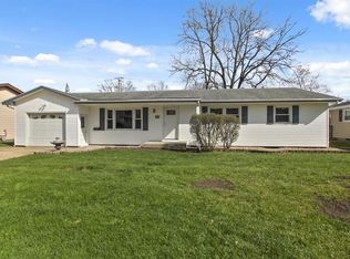 809 Dillon Dr, Normal, IL 61761