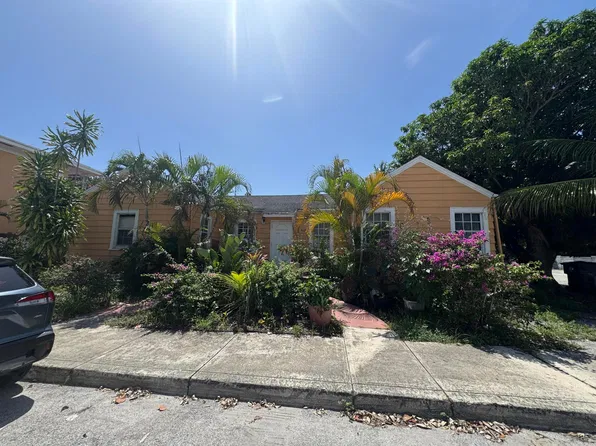 419 3RD Avenue S, Lake Worth Beach, FL 33460