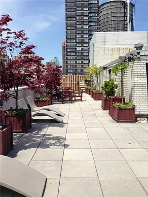 Rented by Luxe Group | media 9