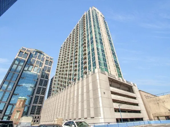 415 Church St APT 1210, Nashville, TN 37219