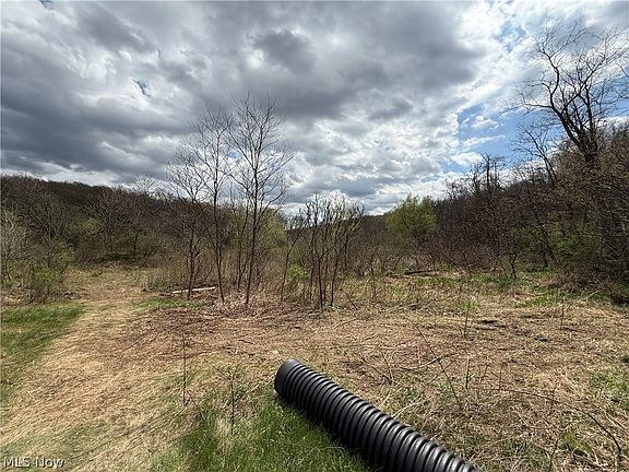 5th image of 2492 Irish Ridge Rd