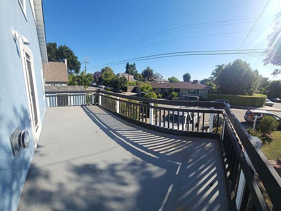 3rd image of 1822-1828 Fixlini St #1828B