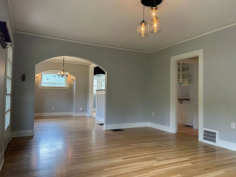 2232 SW Troy St — Photo 5