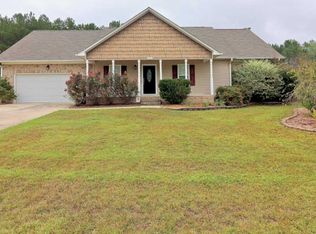 101 Ithica Ln, Bunnlevel, NC 28323