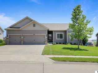 14811 S 20th St, Bellevue, NE 68123