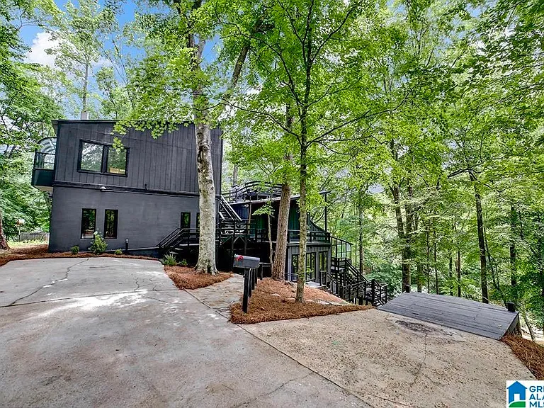 2409 Cahaba River Est — Photo 2