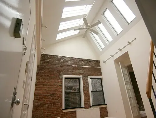 89 Clinton St #PHF Photo 1