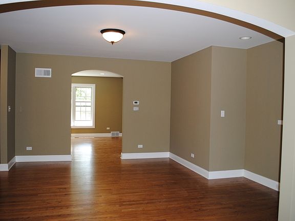 5th image of 206 Harvey Ave