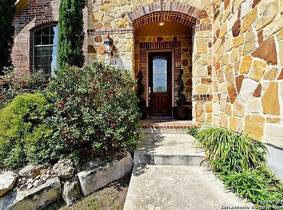 3rd image of 403 Penstemon Trl