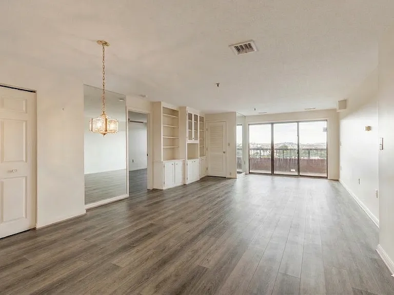 3920 Mystic Valley Pkwy #9 — Photo 1