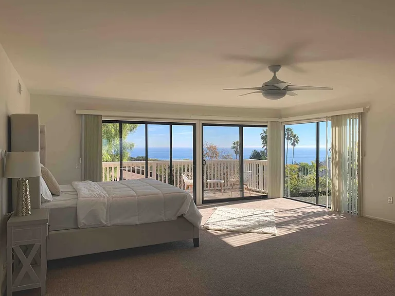 3824 Malibu Country Dr — Photo 25