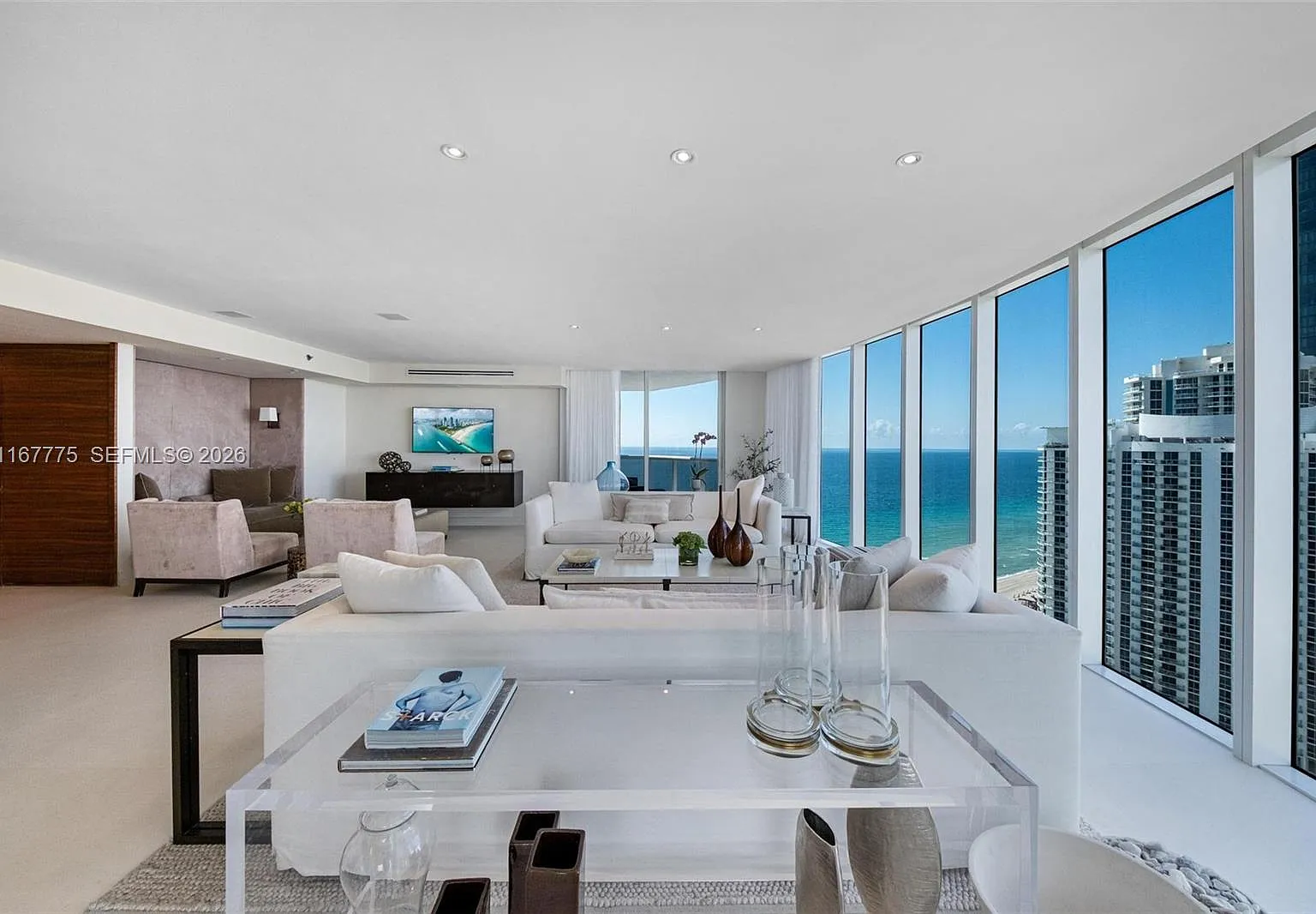 Ocean Three Condo — Photo 2