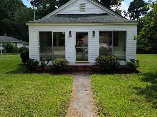 505 Carys Chapel Rd, Yorktown, VA 23693