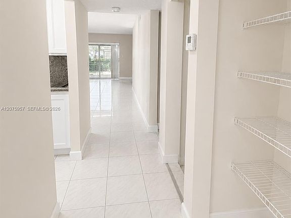5th image of 3591 Inverrary Dr APT 104