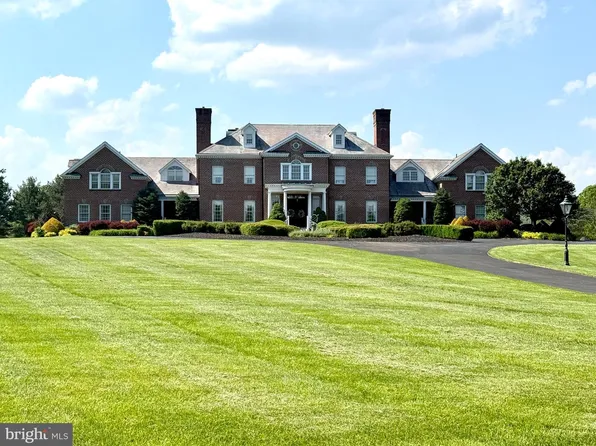 5981 Atkinson Rd, New Hope, PA 18938