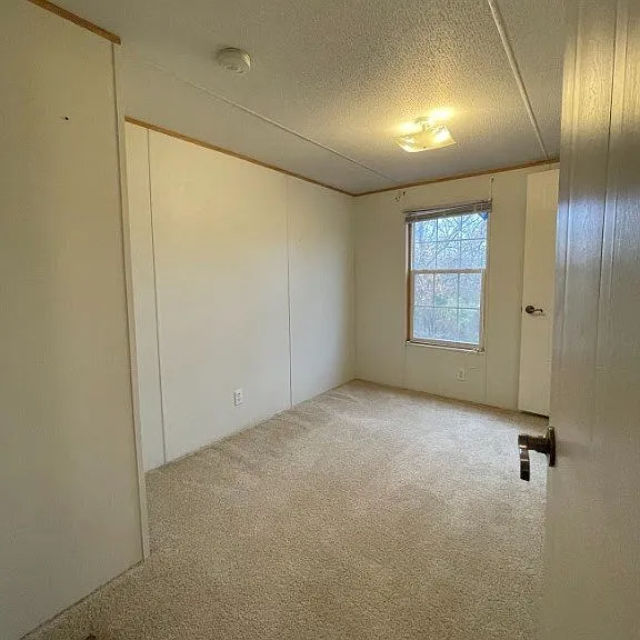 1374 Meadowlark Ln — Photo 11
