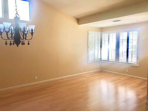 3rd image of 5207 Ironwood Ct