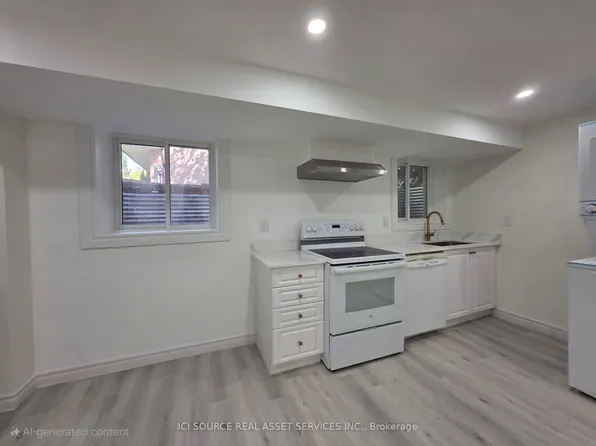 1324 Odessa Cres #Basement, Oakville, ON L6H 1R8