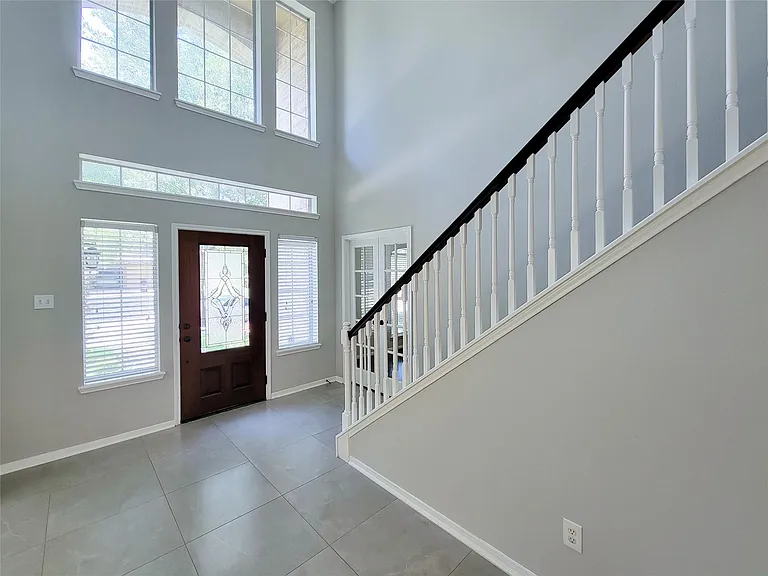 20711 Mansfield Bay Ln — Photo 3