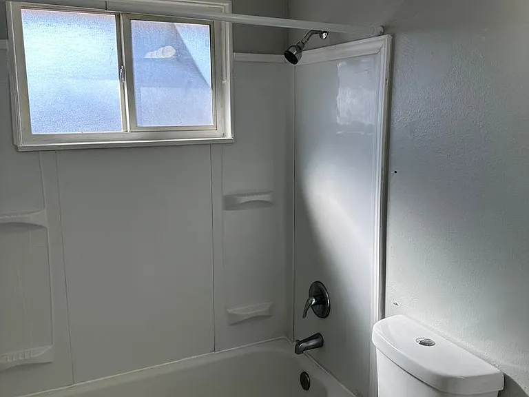 350 Vehr Dr — Photo 15