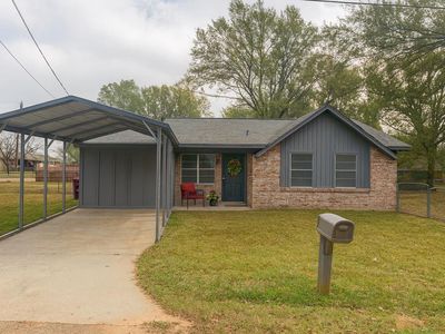904 Becky St, Queen City, TX, 75572